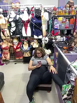 ROSALIALUCY online show from 2, 3, 2026