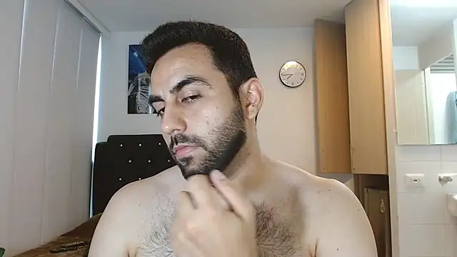 omarmohammedhot2 online show from 20, 12, 2024