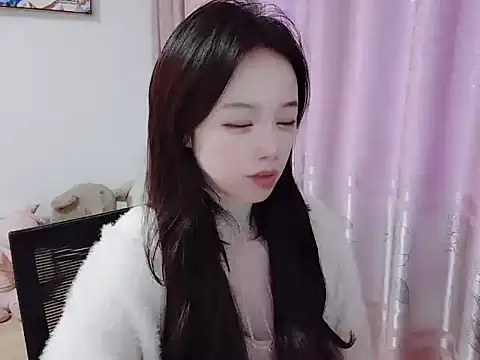 Snapshot of wwcc123 chatting on 18, 11, 2025 wwcc123 online show from 18, 11, 2025