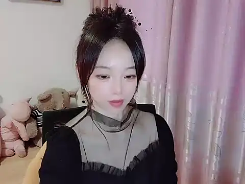 Snapshot of wwcc123 chatting on 6, 11, 2025 wwcc123 online show from 6, 11, 2025