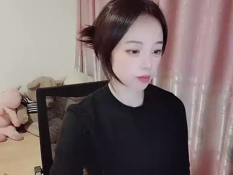 Snapshot of wwcc123 chatting on 25, 11, 2025 wwcc123 online show from 25, 11, 2025