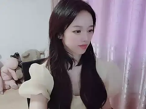 Snapshot of wwcc123 chatting on 12, 10, 2025 wwcc123 online show from 12, 10, 2025