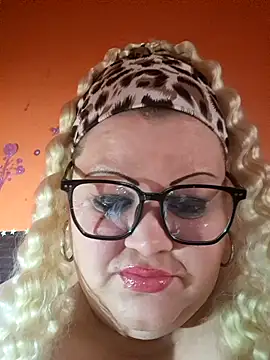 ducicsajsziii online show from 18, 3, 2026