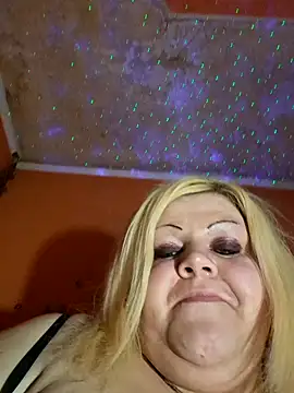 Snapshot of ducicsajsziii chatting on 15, 2, 2025 ducicsajsziii online show from 15, 2, 2025