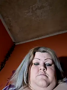 ducicsajsziii online show from 10, 2, 2026