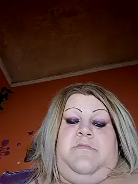 Snapshot of ducicsajsziii chatting on 16, 5, 2026 ducicsajsziii online show from 16, 5, 2026