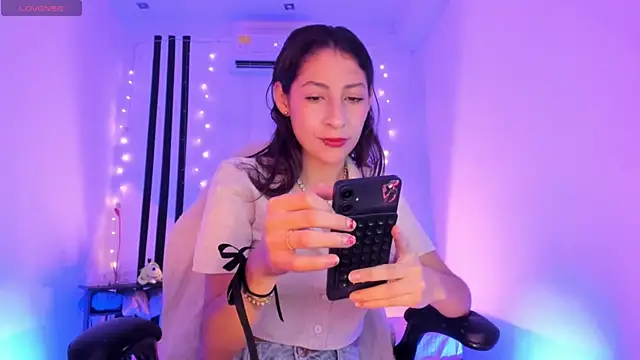 Gorgeous Team online show from 25, 3, 2026