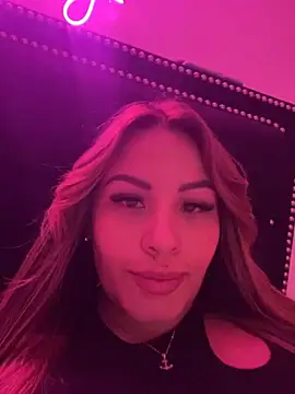 Snapshot of sexyyykloee chatting on 5, 12, 2025 sexyyykloee online show from 5, 12, 2025