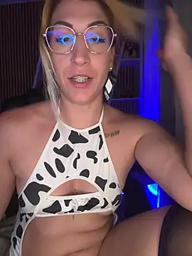 sofiah  online show from 18, 4, 2026