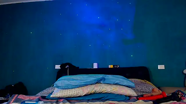 Karendolly  8 online show from 25, 3, 2026