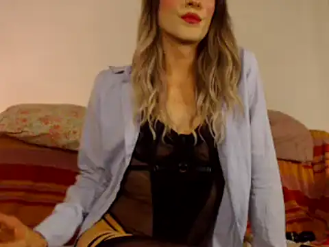 Snapshot of Karendolly__8 chatting on 14, 10, 2025 Karendolly 8 online show from 14, 10, 2025