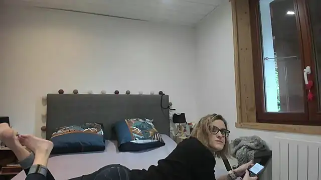 Snapshot of Madame_Callie chatting on 1, 6, 2026 Madame Callie online show from 1, 6, 2026
