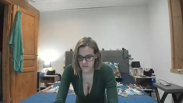 Madame Callie online show from 21, 4, 2026