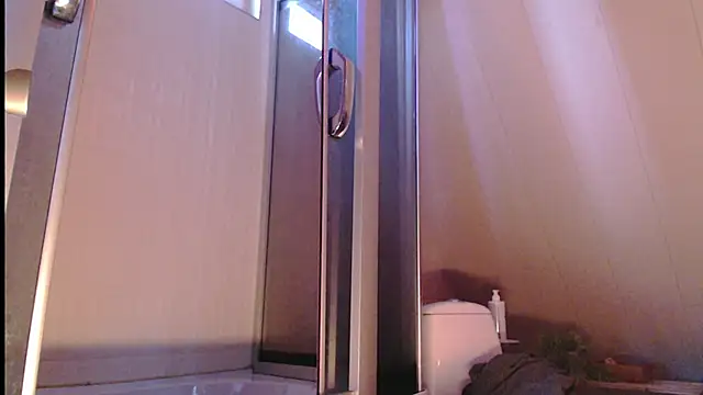 Snapshot of RubyLynxx chatting on 15, 11, 2025 RubyLynxx online show from 15, 11, 2025