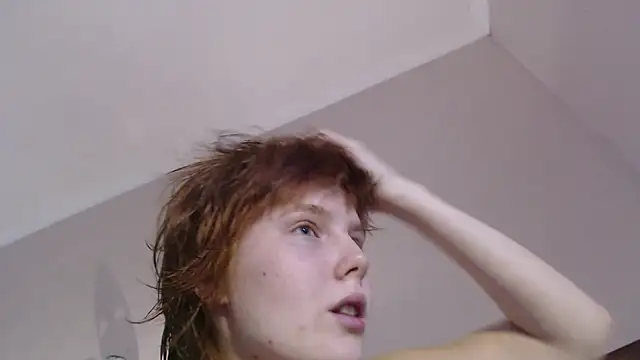 Snapshot of RubyLynxx chatting on 11, 5, 2026 RubyLynxx online show from 11, 5, 2026
