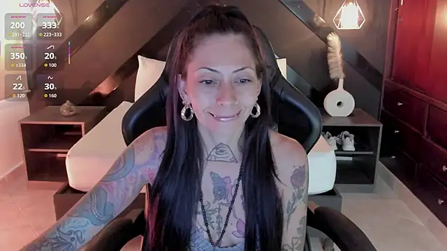 dark gotica online show from 23, 4, 2026