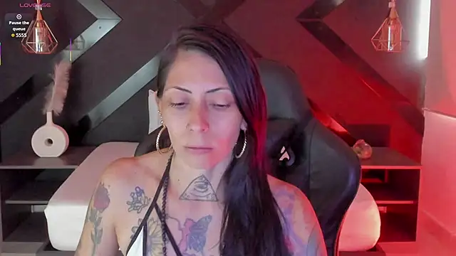 dark gotica online show from 31, 1, 2026