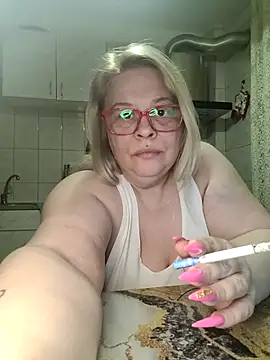 AriannaMilf online show from 18, 4, 2026