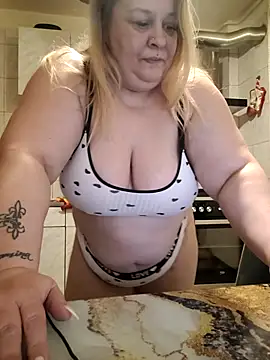 AriannaMilf online show from 14, 1, 2026