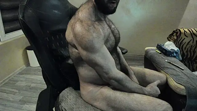 Hugealphabeast online show from 25, 12, 2024