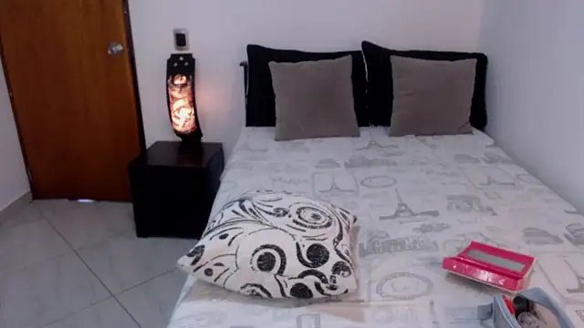 Snapshot of amara_lincont chatting on 2, 6, 2026 amara lincont online show from 2, 6, 2026