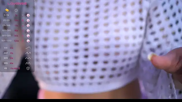 AishaCarter online show from 29, 10, 2025