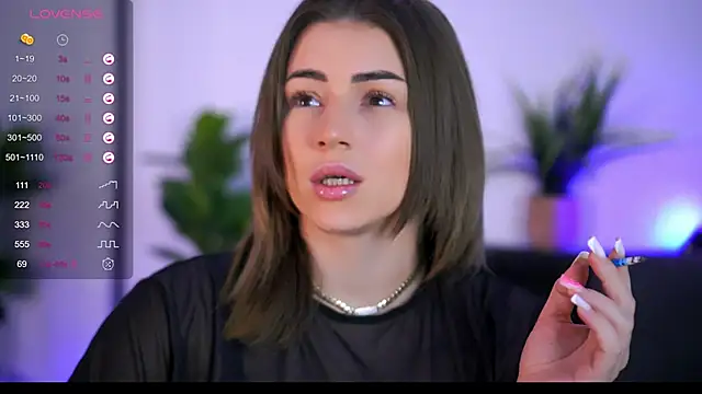 AishaCarter online show from 30, 10, 2025