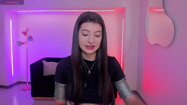 AlessiaCorleone  online show from 17, 11, 2025