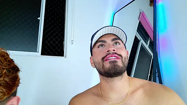Snapshot of Juan_Castano chatting on 17, 5, 2026 Juan Castano online show from 17, 5, 2026