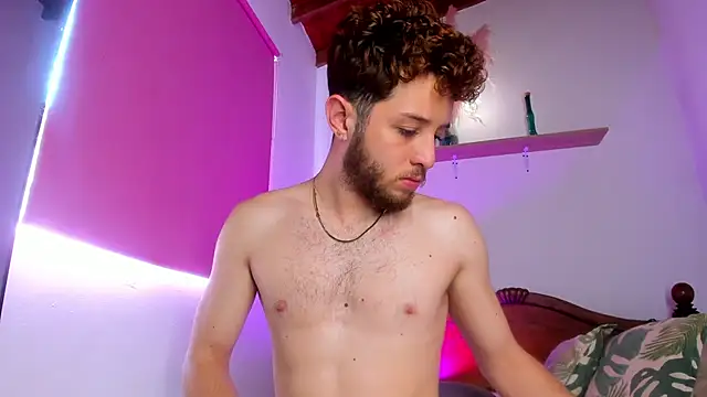 Juan Castano online show from 8, 11, 2025