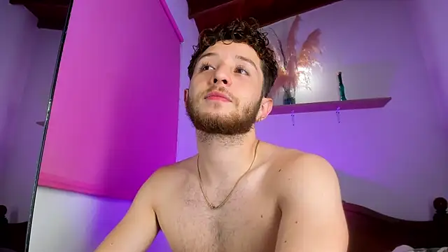 Juan Castano online show from 8, 11, 2025