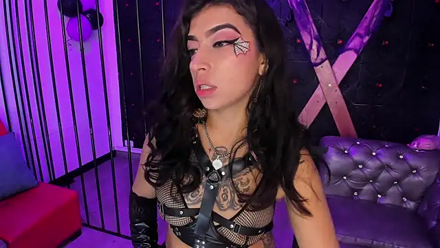 TeennNaugthy18 online show from 31, 10, 2025