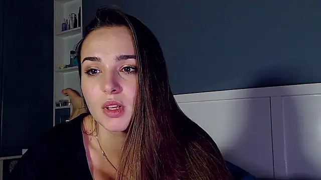 MeIisaLove online show from 5, 12, 2024