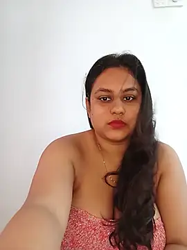 Snapshot of bumblebeegirl chatting on 14, 6, 2026 bumblebeegirl online show from 14, 6, 2026
