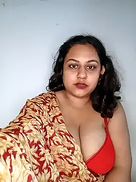 bumblebeegirl online show from 29, 12, 2024