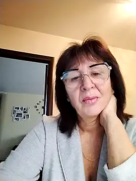 AlbinaXPretty online show from 14, 10, 2025