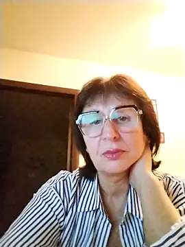 AlbinaXPretty online show from 29, 10, 2025