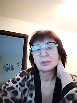 AlbinaXPretty online show from 16, 11, 2025