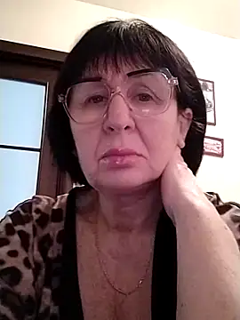 AlbinaXPretty online show from 1, 3, 2025