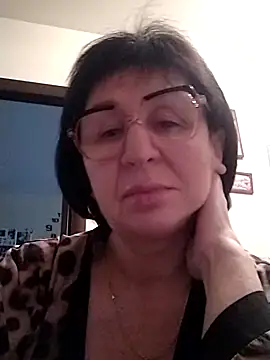 AlbinaXPretty online show from 8, 2, 2025