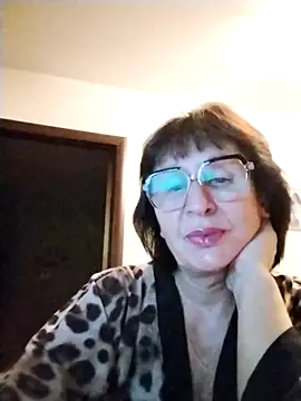 AlbinaXPretty online show from 21, 10, 2025