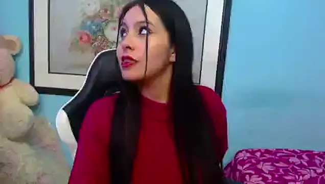 Snapshot of Luciana_and_Neitan chatting on 14, 1, 2025 Luciana and Neitan online show from 14, 1, 2025
