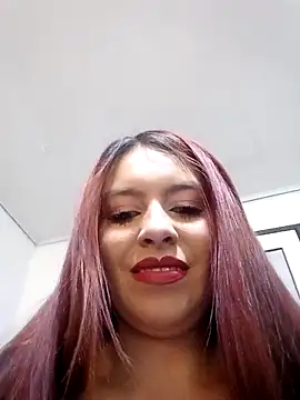 Snapshot of Luciana_and_Neitan chatting on 17, 10, 2025 Luciana and Neitan online show from 17, 10, 2025