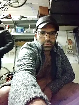 Snapshot of Passivello9 chatting on 30, 11, 2025 Passivello9 online show from 30, 11, 2025