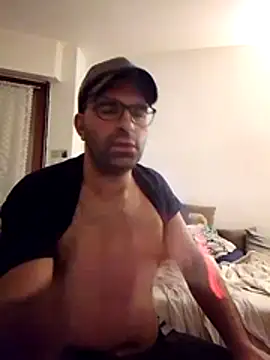 Snapshot of Passivello9 chatting on 25, 11, 2025 Passivello9 online show from 25, 11, 2025