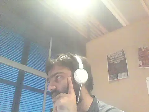 JohnBond009 online show from 24, 6, 2026