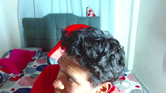 kelvin jhoseth1 online show from 23, 12, 2025