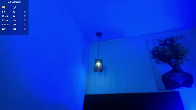 dolly zoe online show from 29, 3, 2026