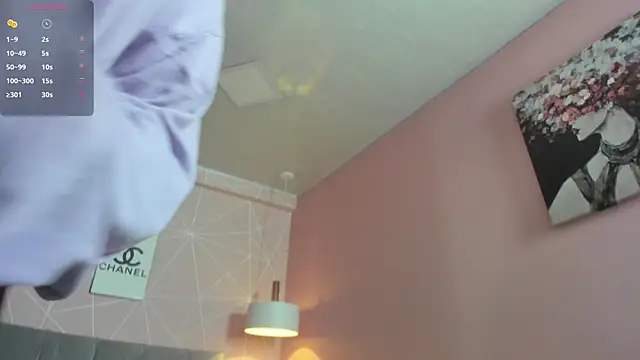 dolly zoe online show from 26, 11, 2025