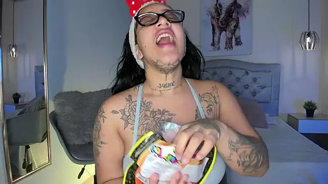 Snapshot of ayshel__ chatting on 23, 10, 2025 ayshel online show from 23, 10, 2025